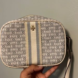 Tory Burch Gemini link crossbody bag